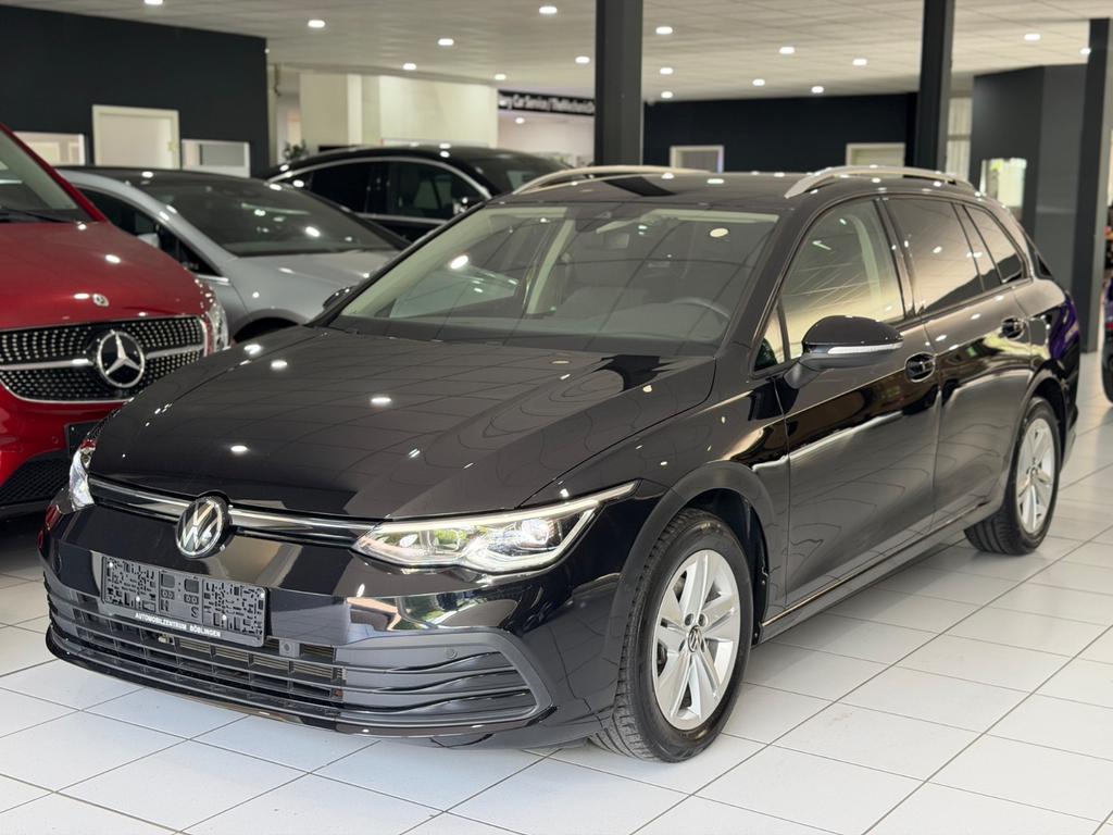 Volkswagen Golf VIII Variant LifeAUTOMATIKCARPLAYAMBIENT 2023
