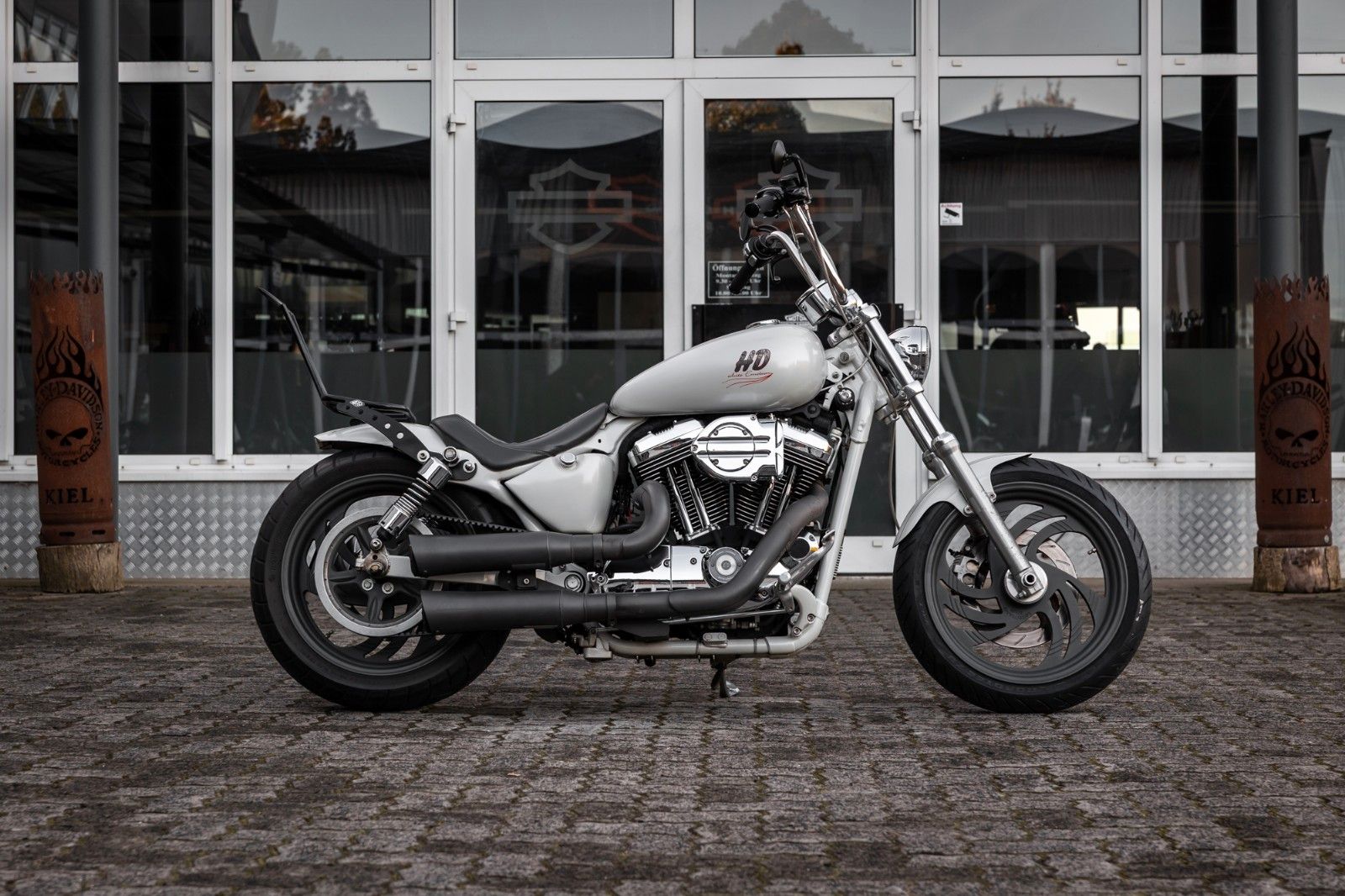 Fahrzeugabbildung Harley-Davidson Sportster XL1200C LOTTERMANN-CUSTOM 200er