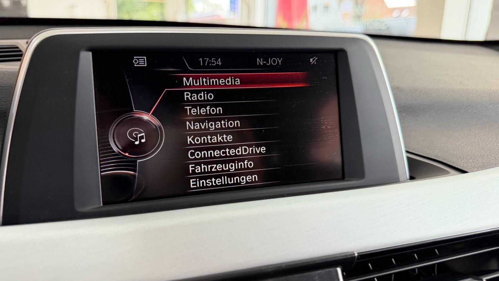 BMW X1 xDrive 25 i M Sport AHK*NAVI