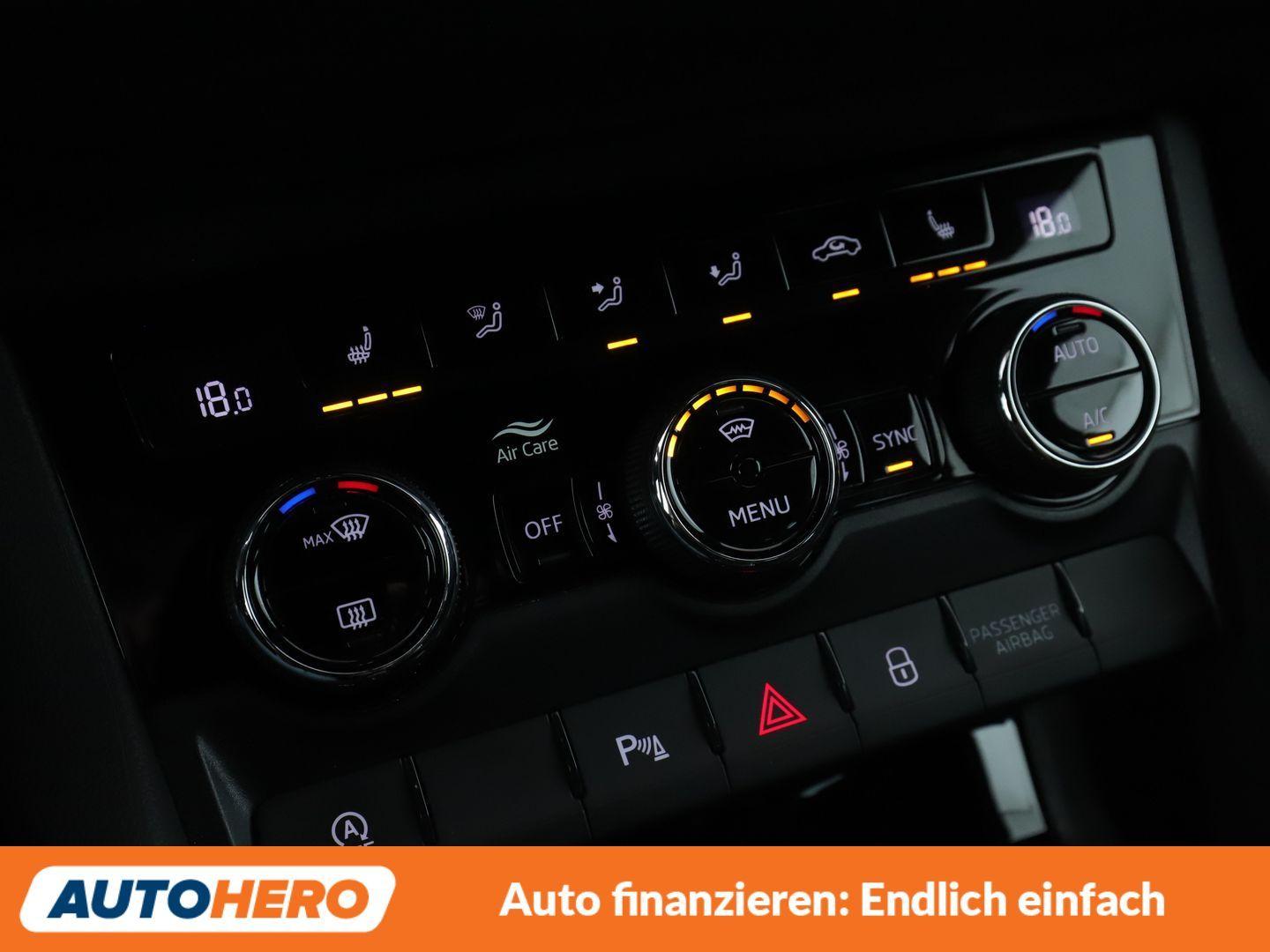 Skoda Karoq 1.5 TSI ACT SportLine Aut.*NAVI*LED*TEMPO*