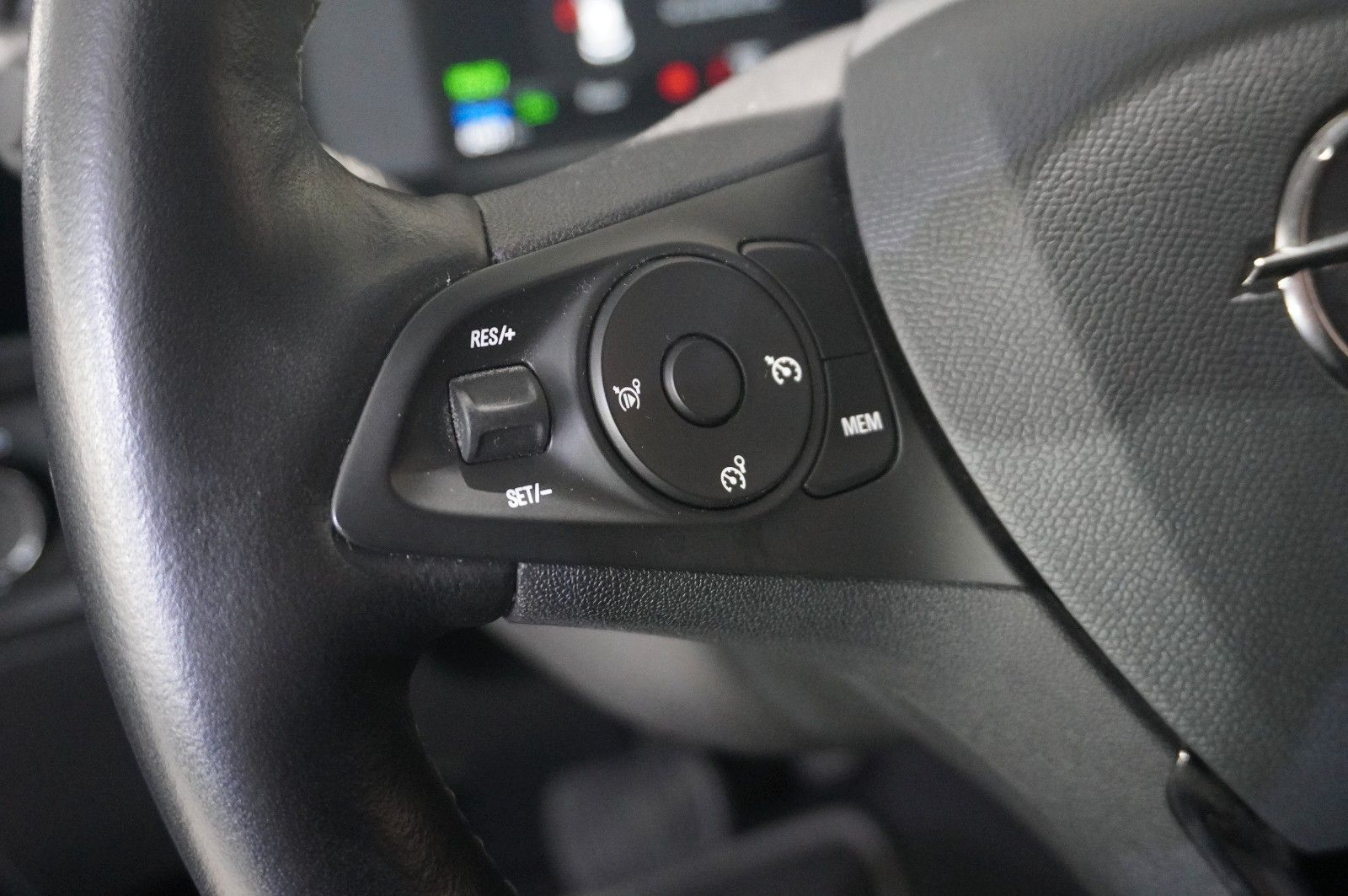 Fahrzeugabbildung Opel Corsa-e F 7KW EDITION NAVI/KAMERA/VIRTU/PDC/DAB+