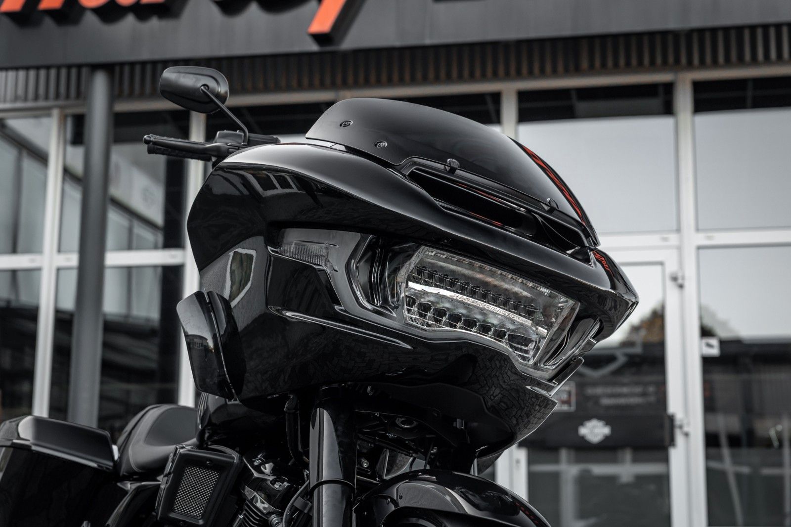 Fahrzeugabbildung Harley-Davidson ROAD GLIDE FLTRX 117ci MY25 - SOFORT VERFÜGBAR