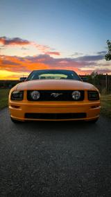 Ford Mustang 4,0 V6 Grabber Orange - Ford Mustang: Or