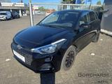 Hyundai i20 Advantage*1.0T-GDI*SHZ*CarPlay*Kamera*Schwar - Hyundai i20 Advantage mit Benzin-Antrieb