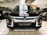 Mitsubishi L 200 DoubleCap 2,2 DI-D Handtop DPF AdBlue 4WD - Mitsubishi L200 aus 2022