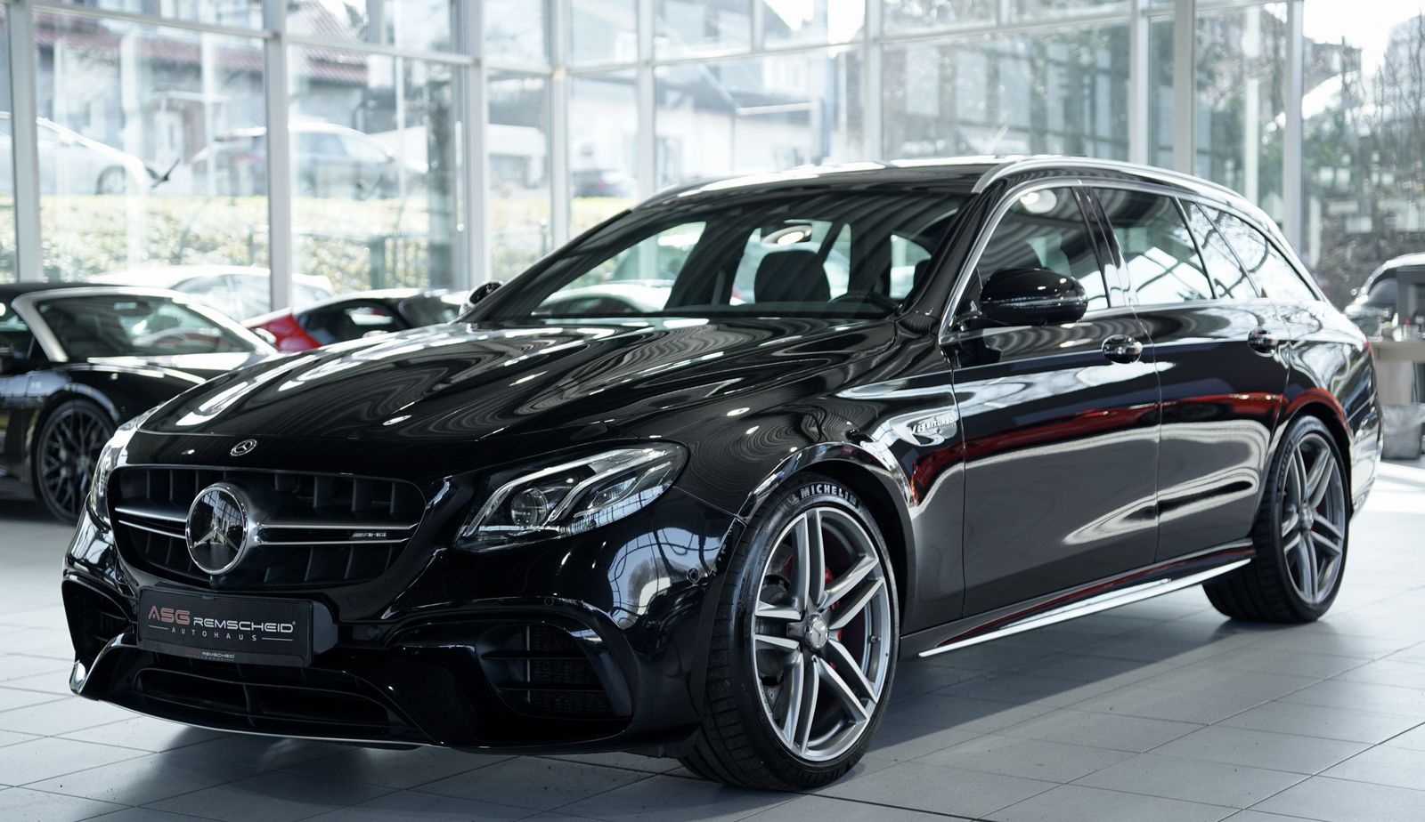 Mercedes Benz E 63 Amg