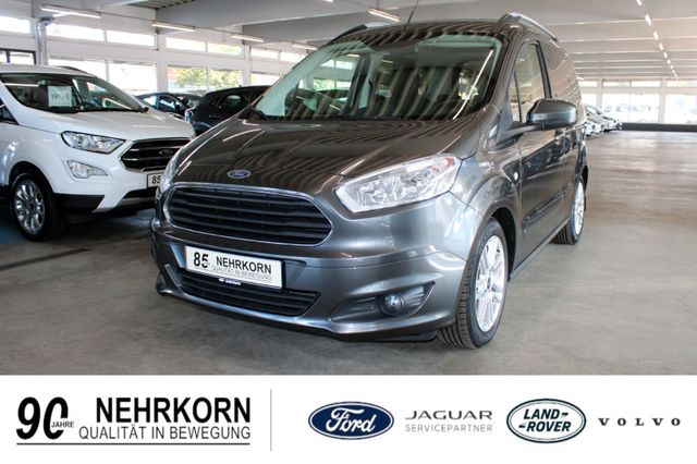 Ford Tourneo Courier Titanium NAVI AHK Kamera WinterP