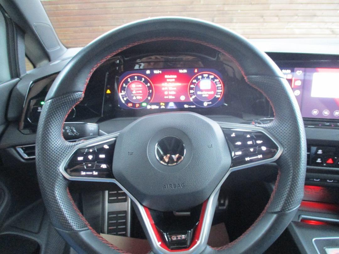 Volkswagen Golf GTI 2,0 TSI DSG 3,99% Finanzierung -, миниатюра 11
