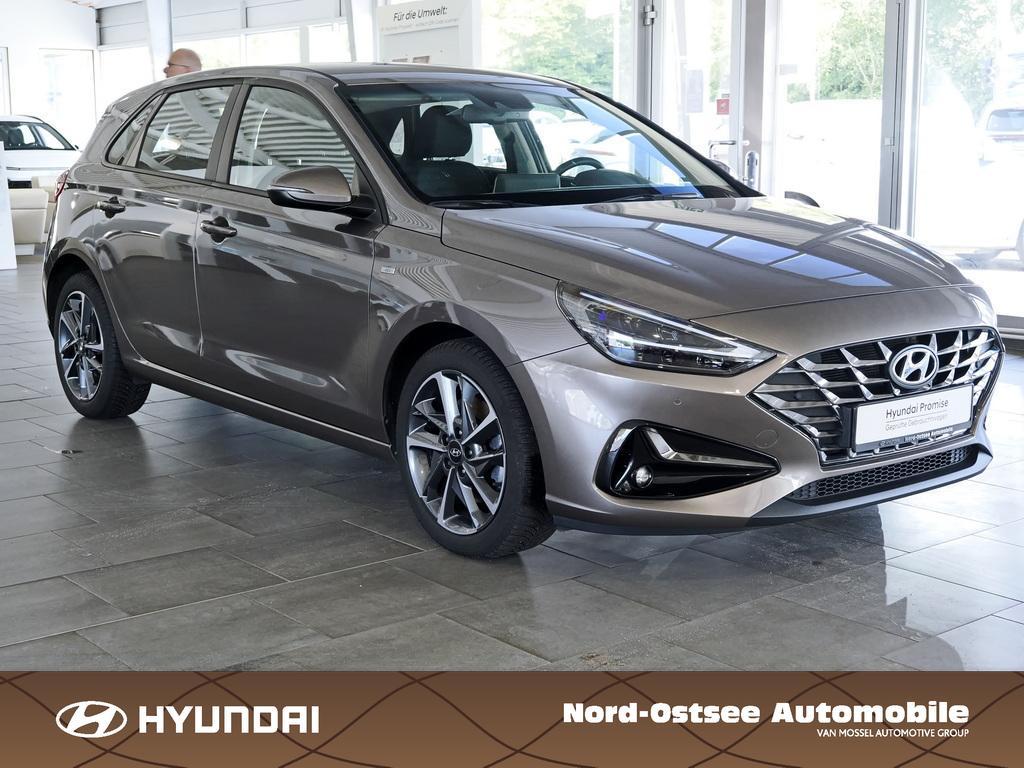 Hyundai i30 1.5 T-GDI TREND SHZ LHZ NAVI KAMERA LED