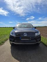 Volkswagen VW Touareg Executive - Volkswagen Touareg: Executive