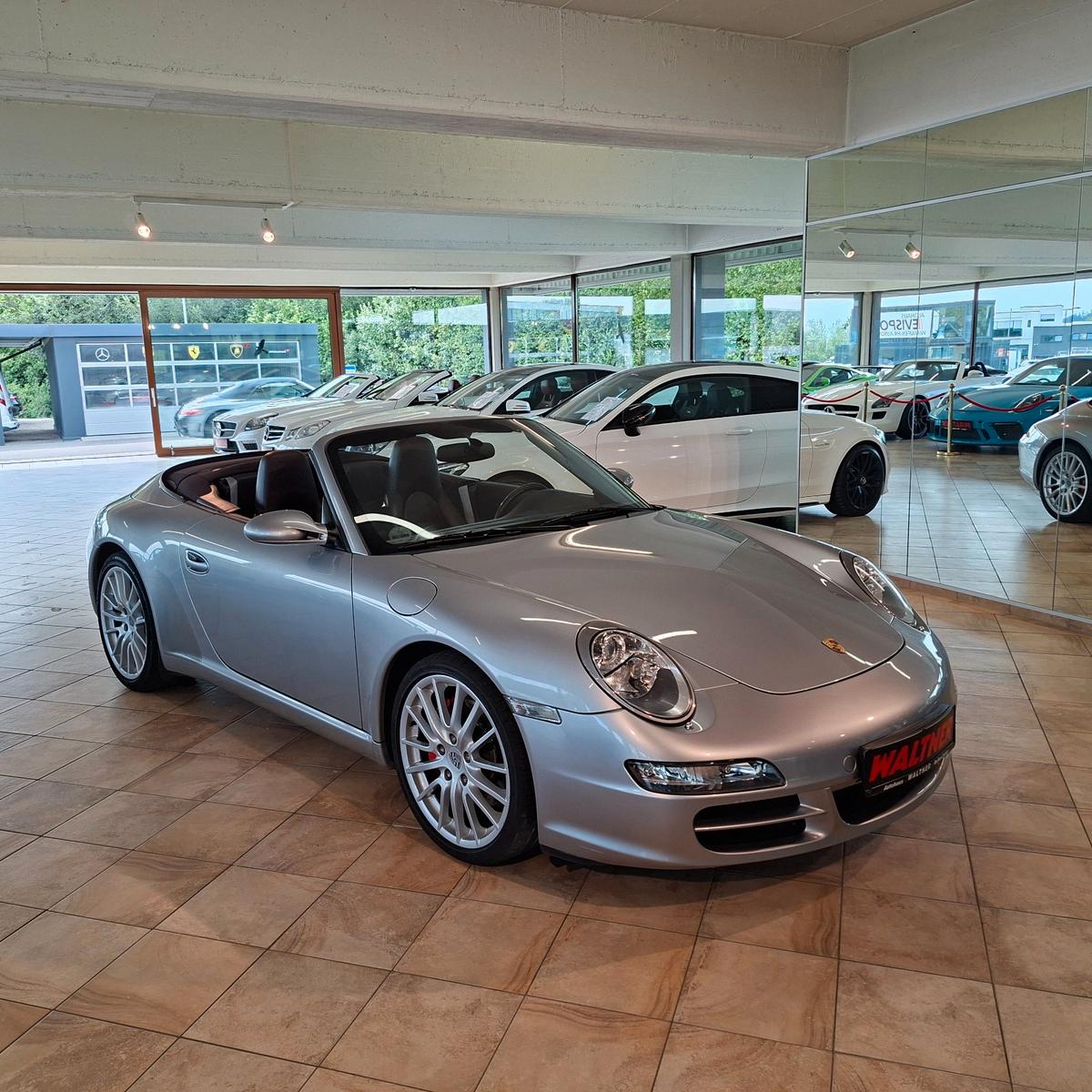Porsche 911 Carrera S Cabrio *Deutsch+Top+8x KD PZ*