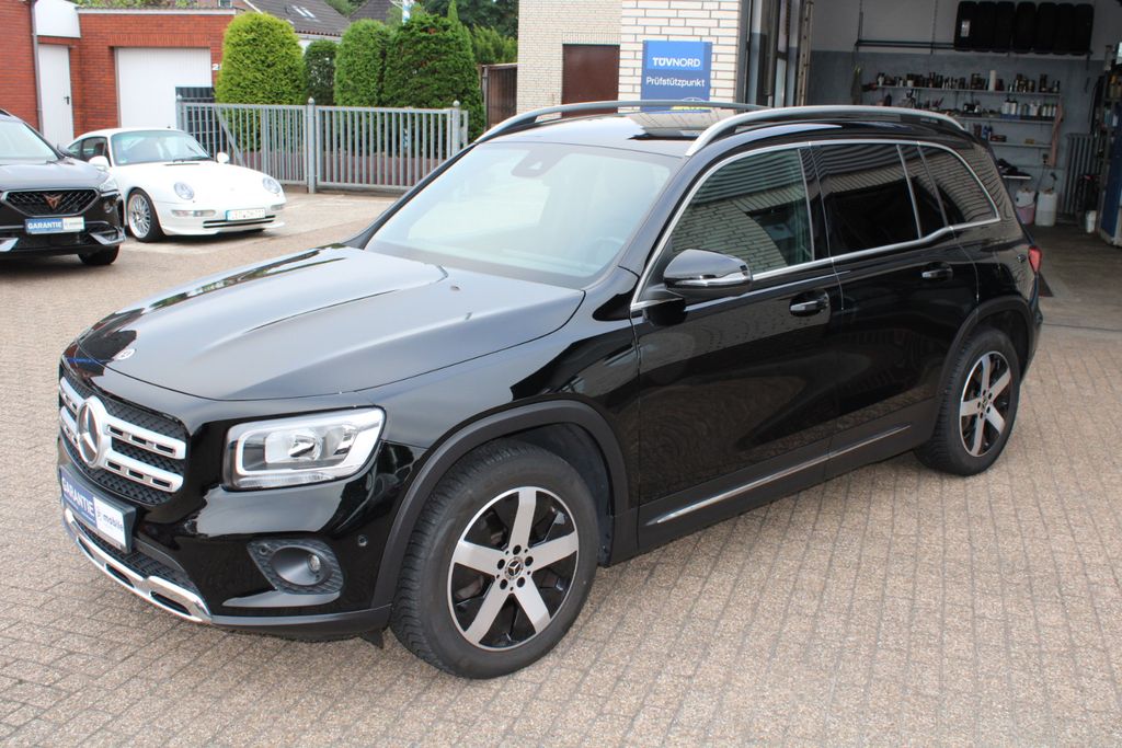 Image of Mercedes-Benz GLB 180