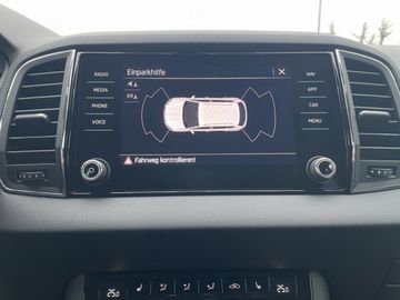 Skoda Karoq 1.0 TSI Drive *2XPDC*4XSHZ*AHK*LED* ALU