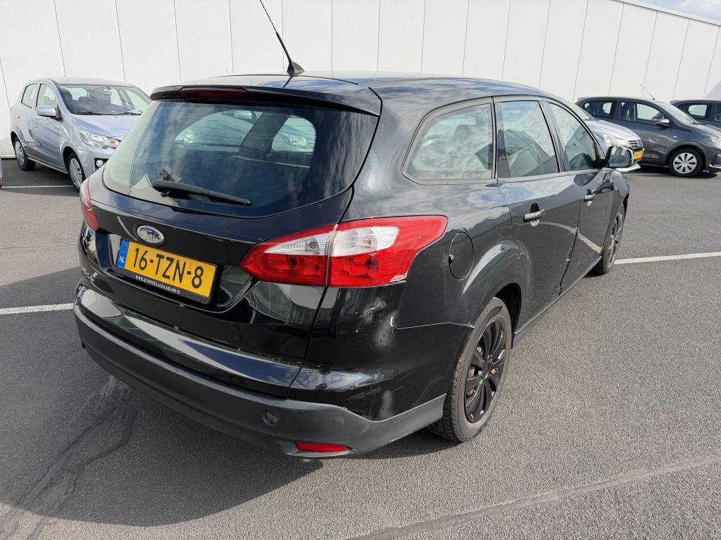 Ford Focus 2012 — engine 1.596 cm³, 105 HP (77kW)