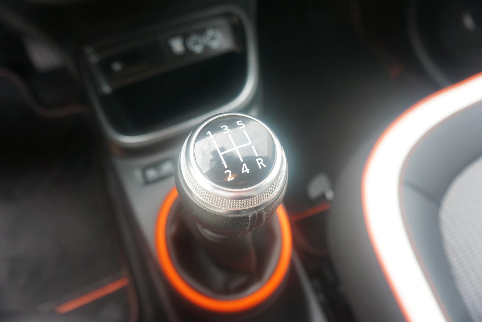 Renault Twingo SCe 65 Vibes Navi Sitzheizung Klimaaut.