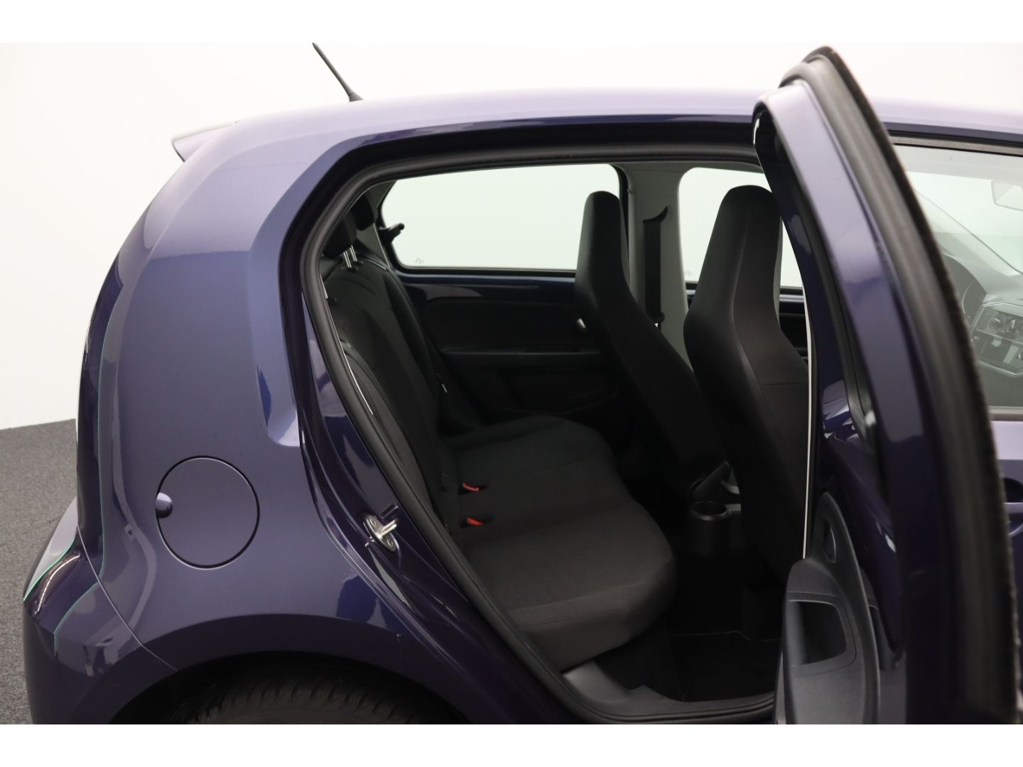 Fahrzeugabbildung Volkswagen up! move BMT Start-Stopp Bluetooth Servo