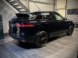 Jaguar F-Pace R-Sport all Black*Nav*Leder*Meridian*Pano - gebrauchte Jaguar F-Pace aus dem Jahr 2017