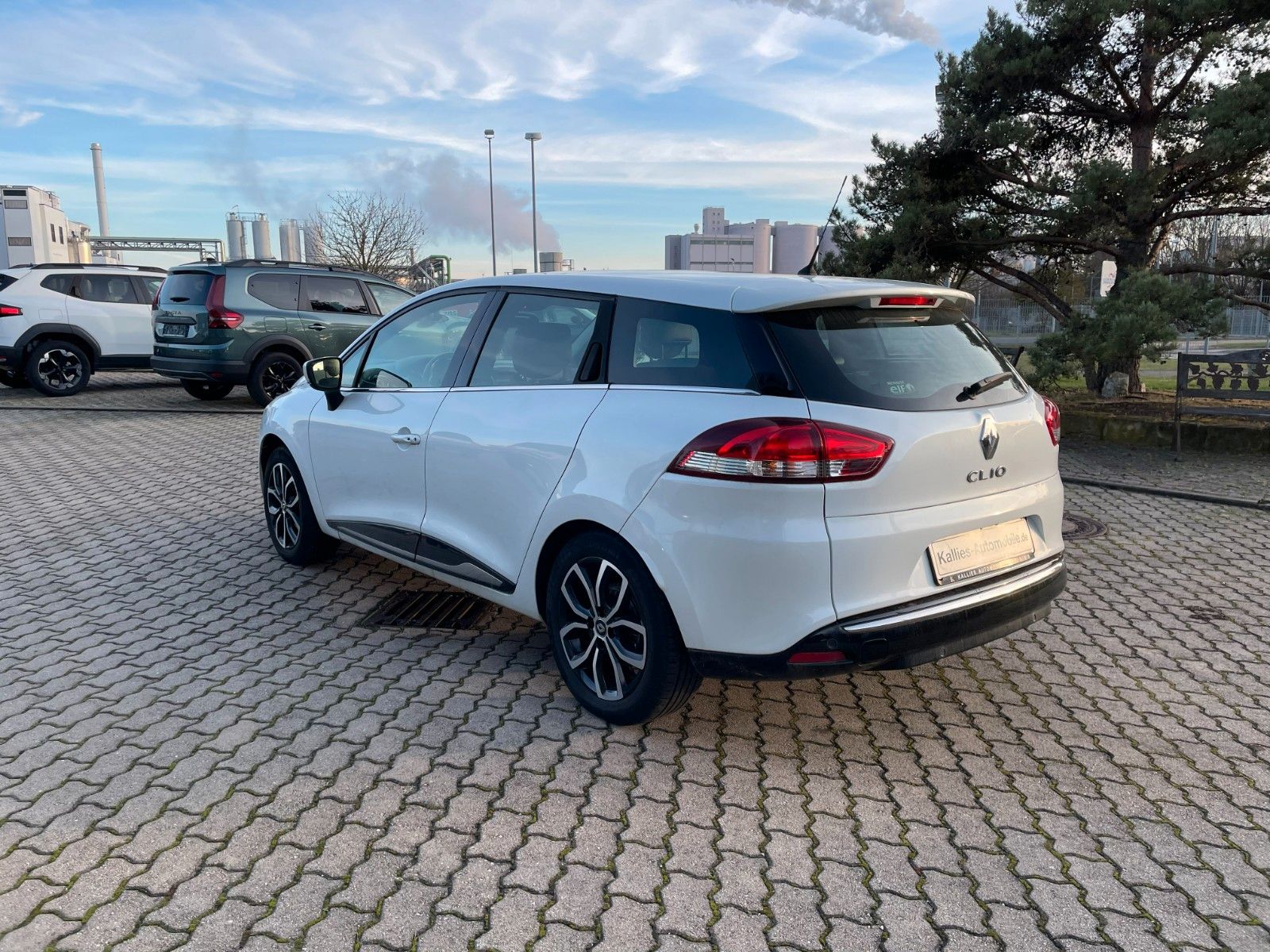 Fahrzeugabbildung Renault Clio IV Grandtour Intens