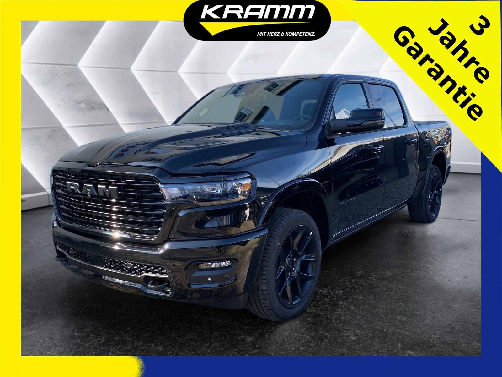 Dodge RAM 1500 Laramie Night Premium Plus Crew Cab HUD
