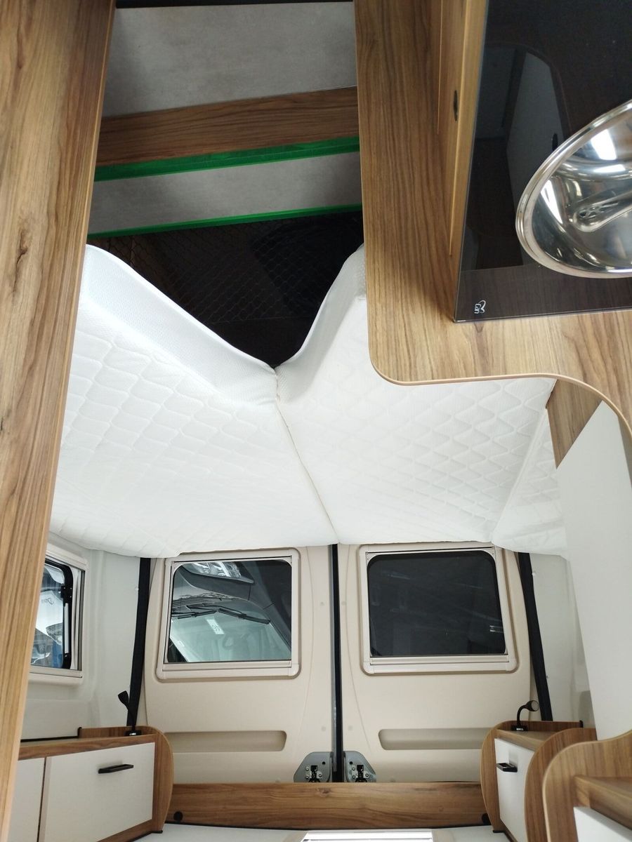 Fahrzeugabbildung Karmann Dexter DE 600 Captain-Chair-Sitze, Automatik