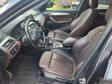 BMW X1 - 11