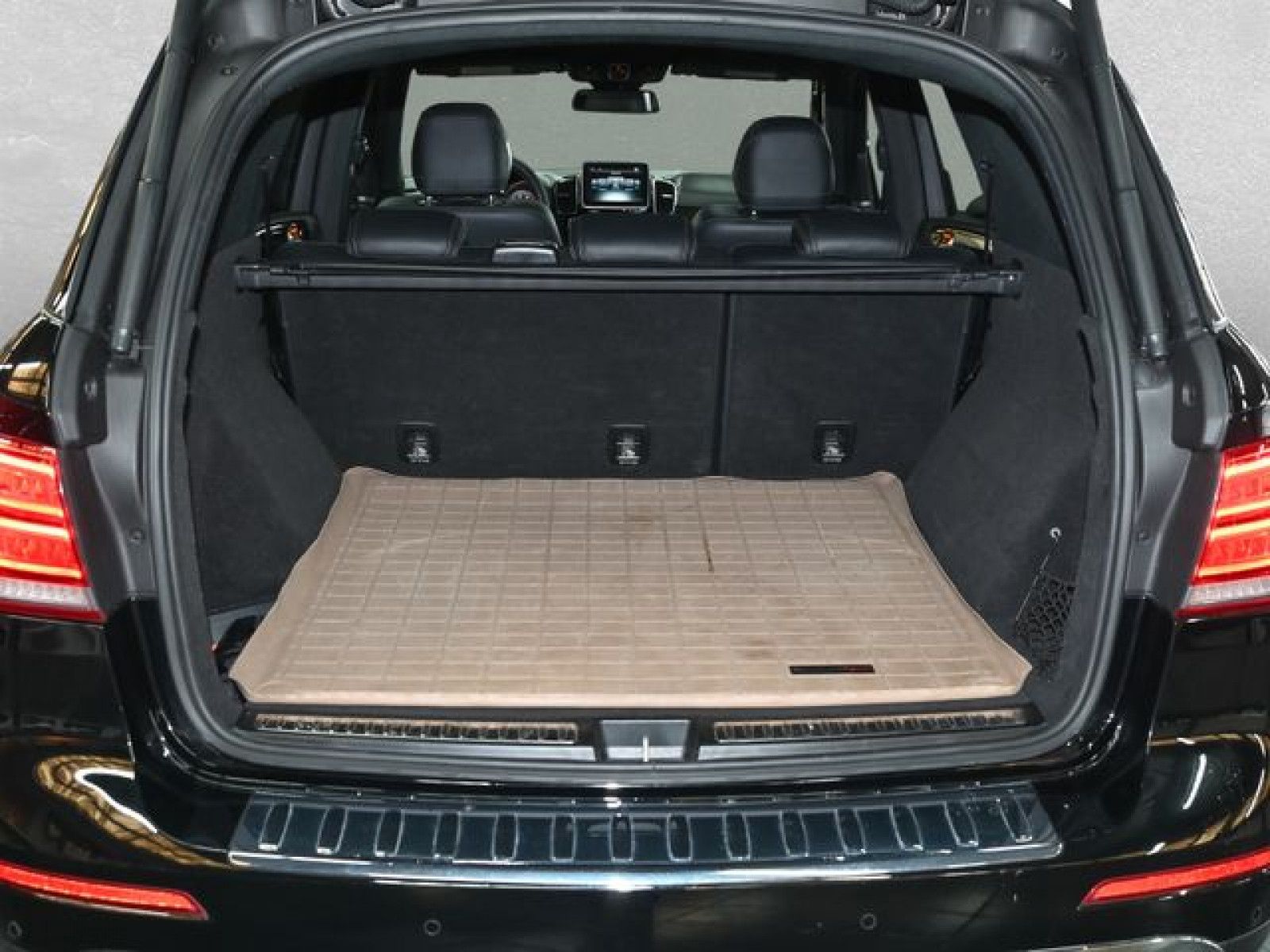 Fahrzeugabbildung Mercedes-Benz GLE 350 - harman/kardon|360°|Schiebedach|AHK