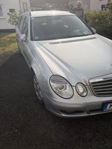 Mercedes-Benz Mercedes e Klasse  W211 Kombi Benziner Sil... - Mercedes-Benz CE 200 Gebrauchtwagen