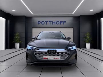 Audi Q8 e-tron - 8