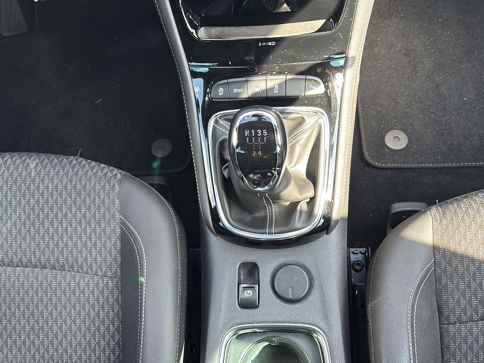 Fahrzeugabbildung Opel Astra K 1.0 ECOTEC ST INNOVATION PDC TEMPOMAT