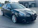 Alfa Romeo Giulietta Quadrifoglio Verde 17... - Alfa Romeo aus 2014