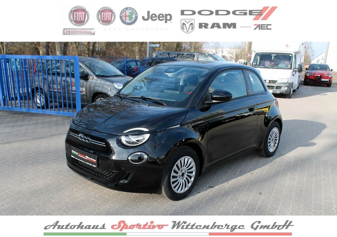 Fiat 500e 3+1 Red 42kWh 360°,SHZ,CarPlay,Komfort-Pa