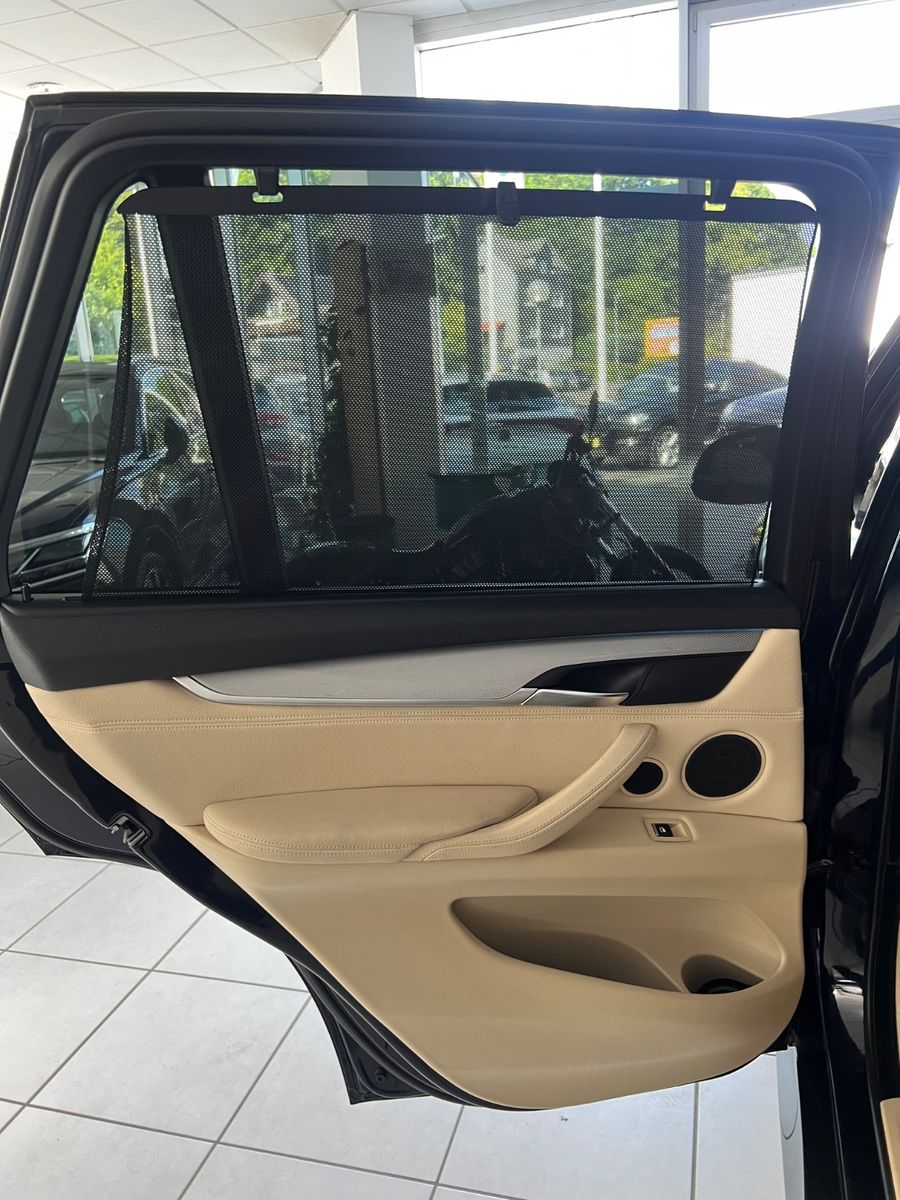 Fahrzeugabbildung BMW X5 xDrive 30 d M Sport Paket *PANO*SOFT-CLOSE*