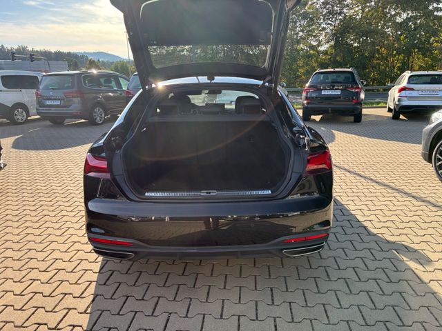 Fahrzeugabbildung Audi A5 Sportback 40 TDI quattro >S Line/AUT/KAM/PDC