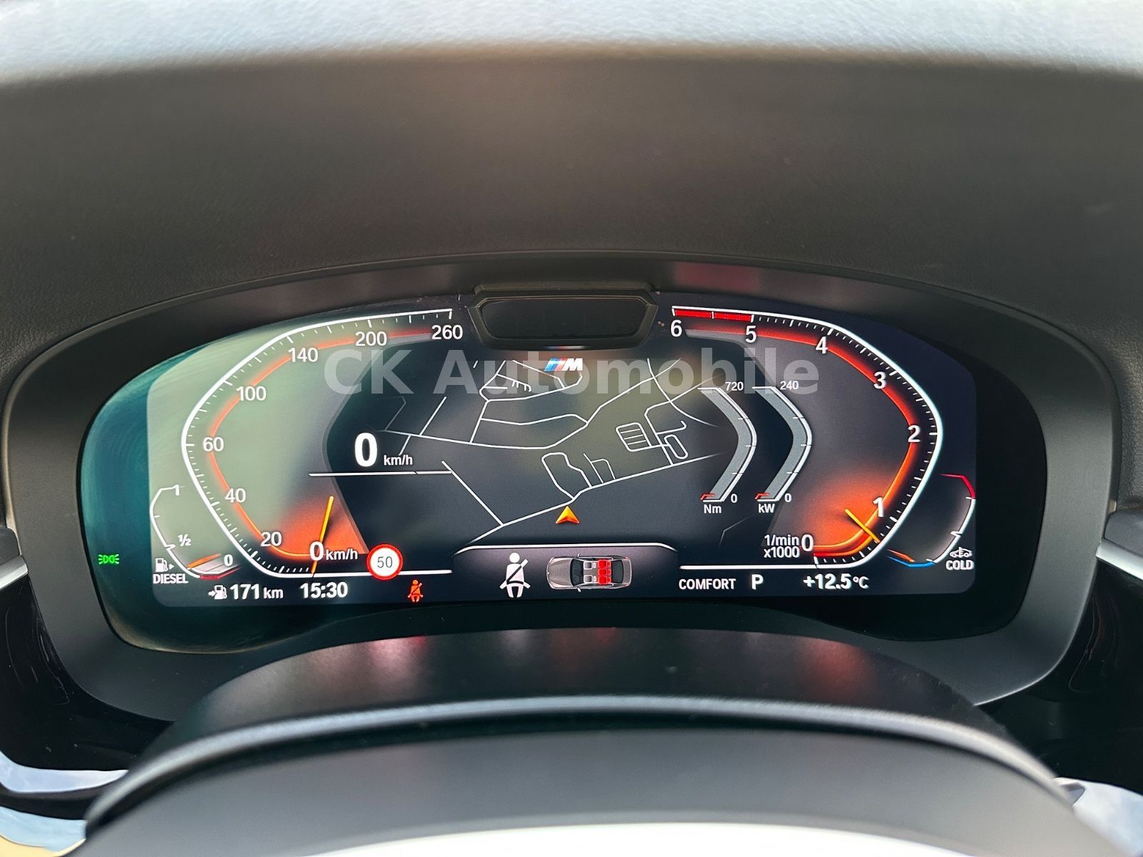 Fahrzeugabbildung BMW 530d xDrive M-Sport Facelift/Laser/Head-Up/AHK