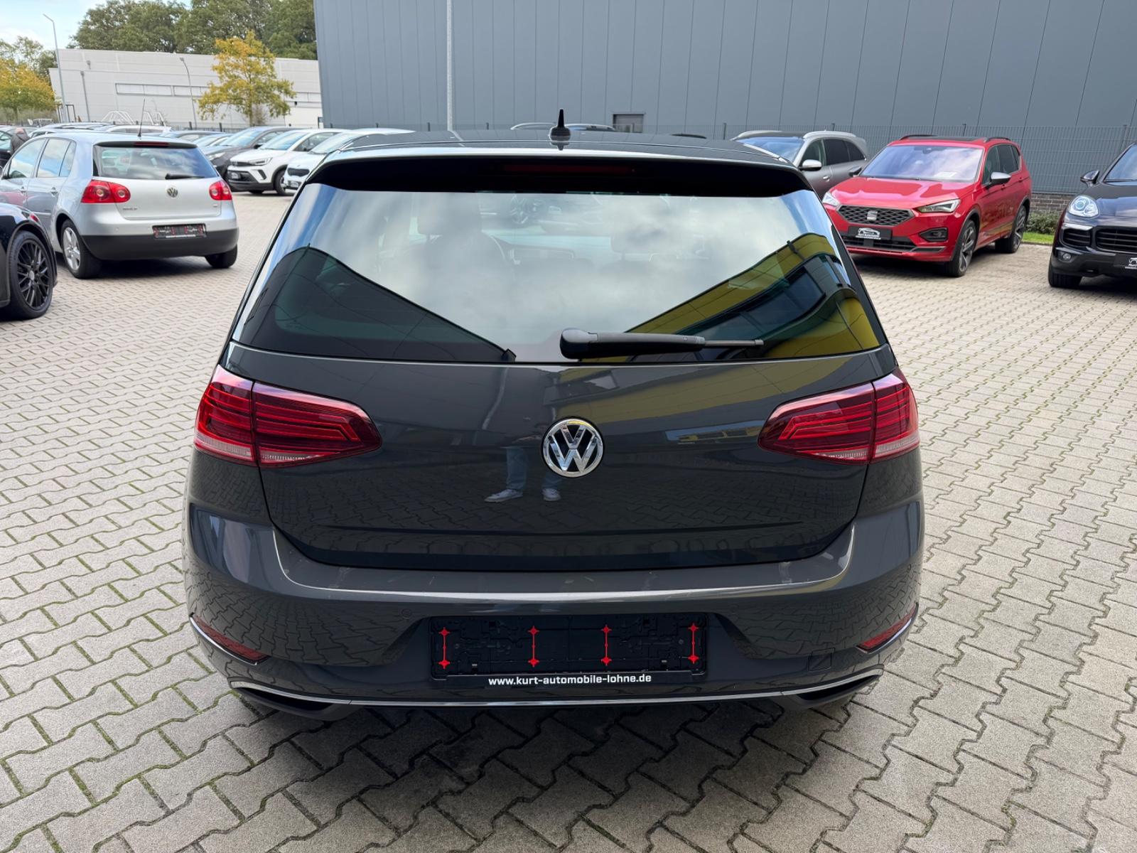 Volkswagen Golf VII Lim. Sound/ACC/AUTOMATIK/SHZ/NAVI/
