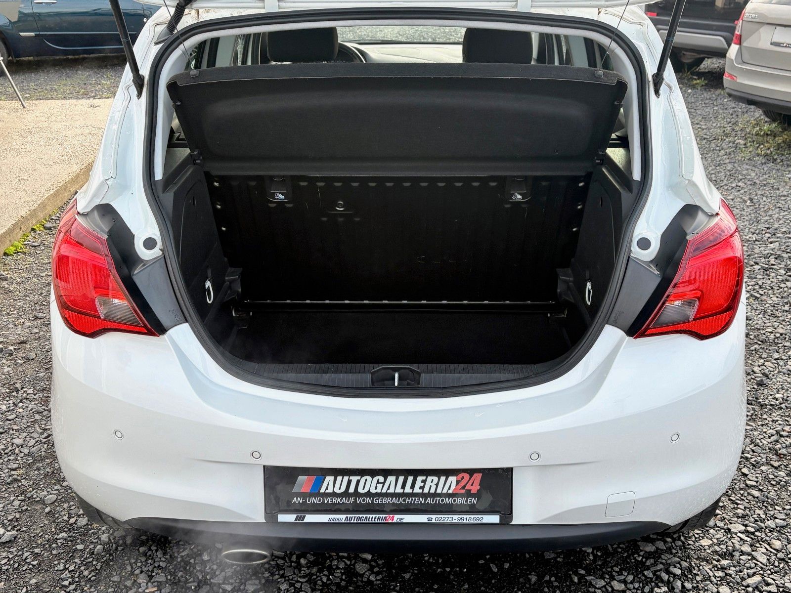 Fahrzeugabbildung Opel Corsa E Color Edition ecoFlex Turbo 110KW SPORT