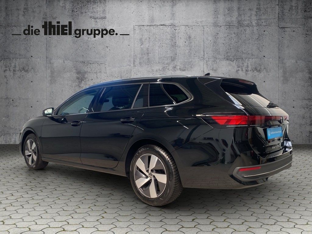 Volkswagen Passat Variant - Bild 7