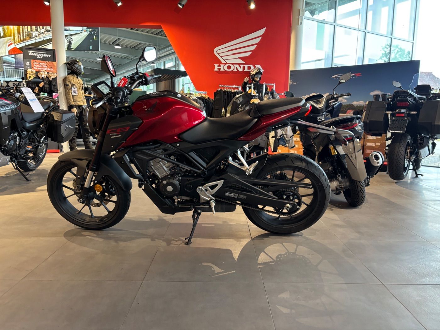 Fahrzeugabbildung Honda CB 125 R 2025