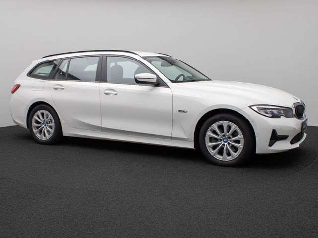 Foto Nummer 4: BMW 320e