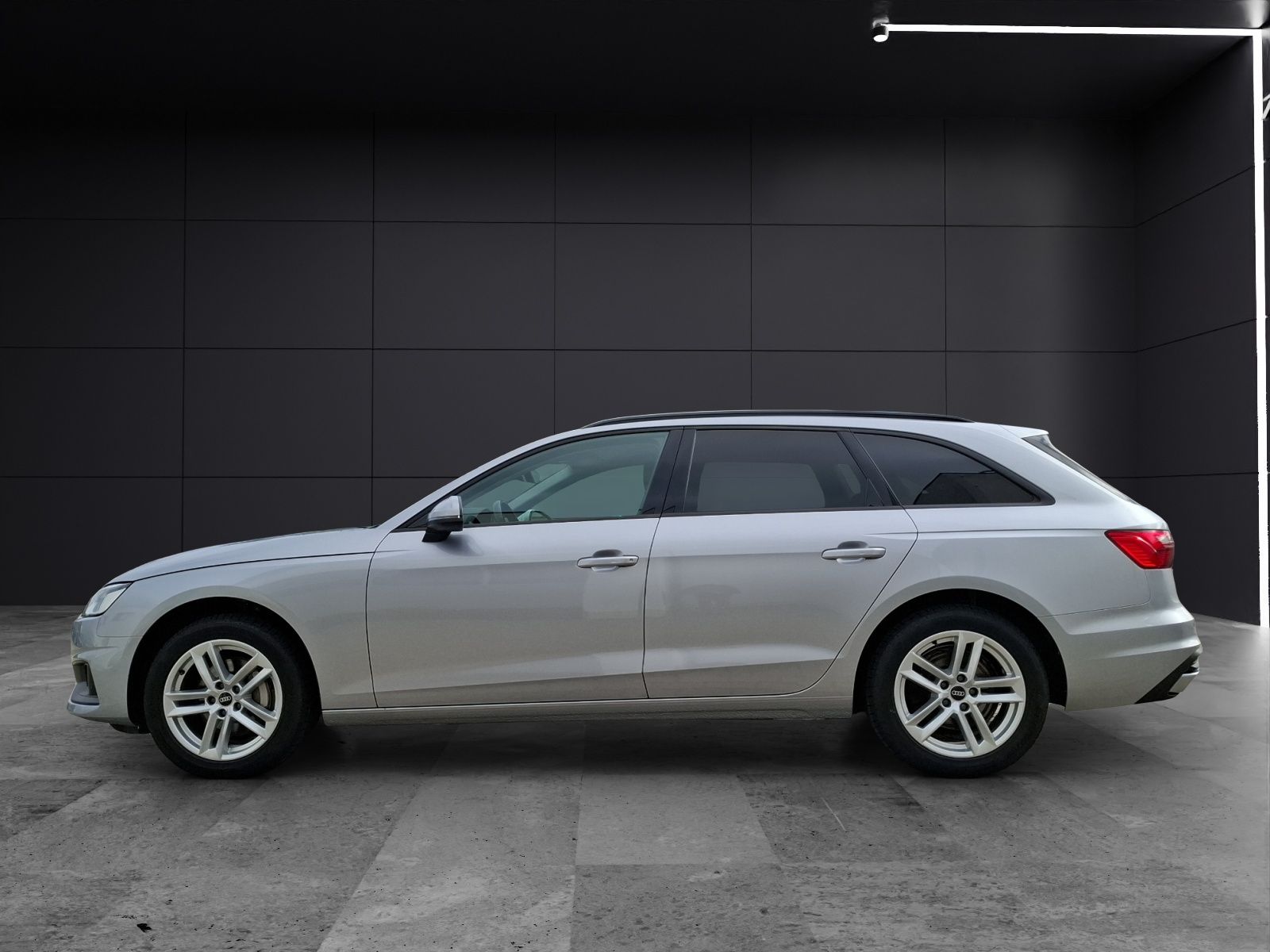 Fahrzeugabbildung Audi A4 Avant 40 TDI quattro S-tronic AHK Navi ACC PD