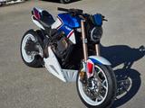 Honda CB 650 R in Cool viele Neuteile - HONDA CB 650