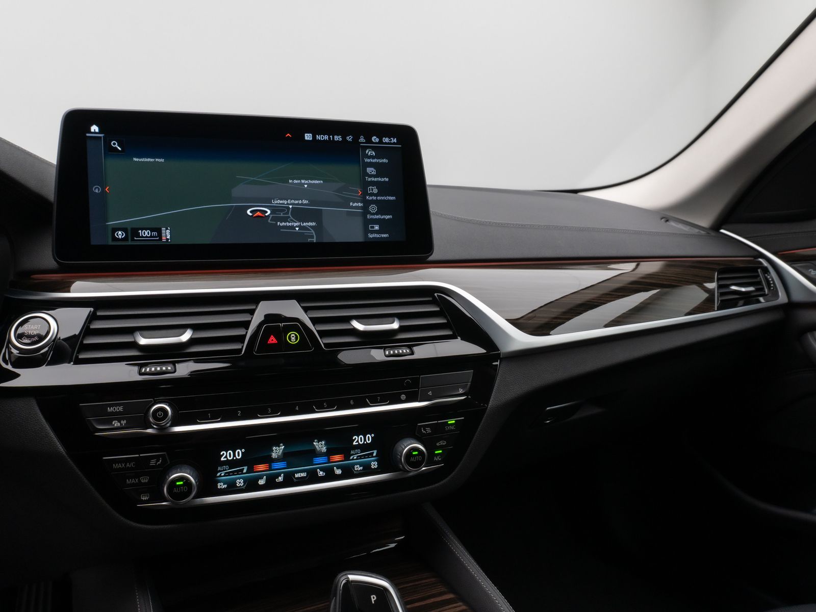 Fahrzeugabbildung BMW 540d xD Luxury Line Laser 360°HUD DAB HiFi AHK