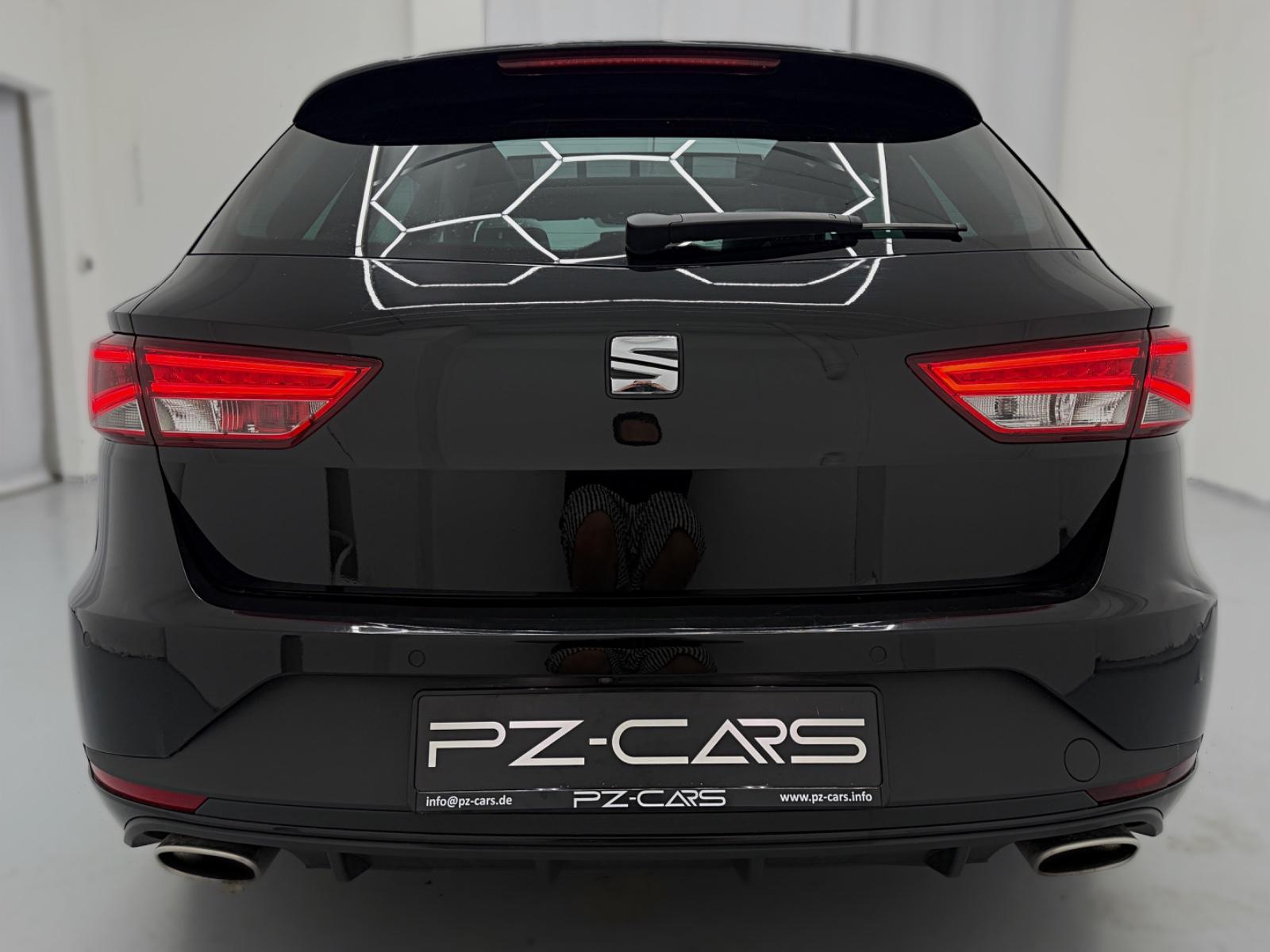Seat Leon ST Cupra 290 ch DSG • Toit pano • Caméra • Cuir / Alcantara • DCC • Jantes 19"