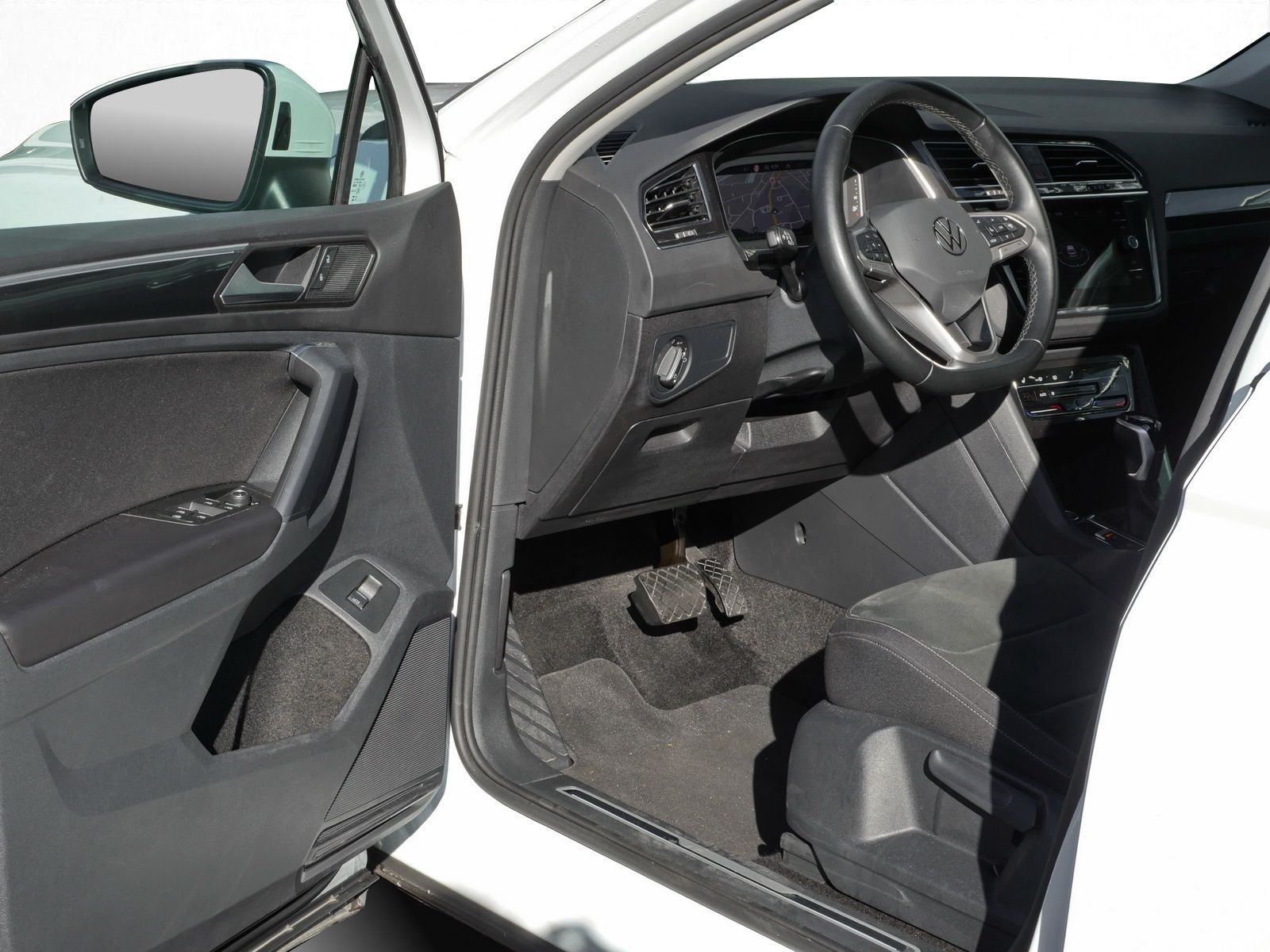 Volkswagen Tiguan - Bild 14