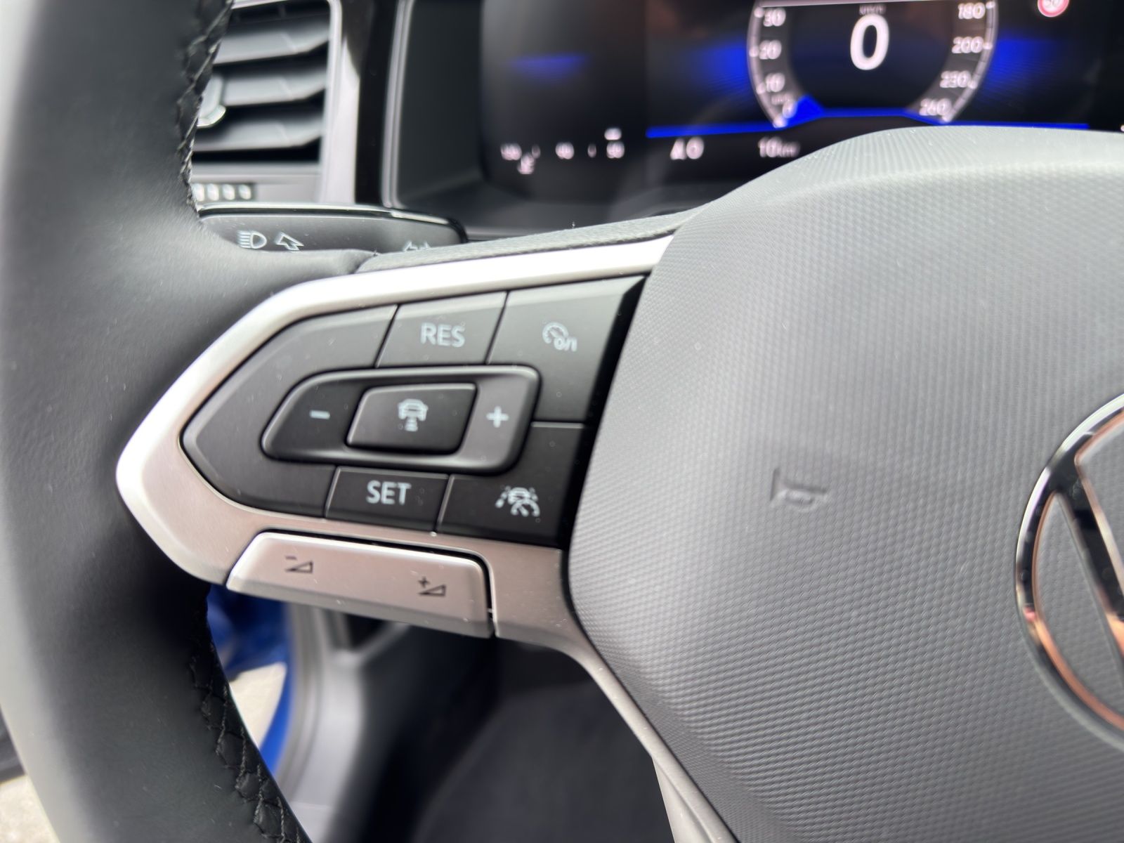 Fahrzeugabbildung Volkswagen Polo Life WR SH