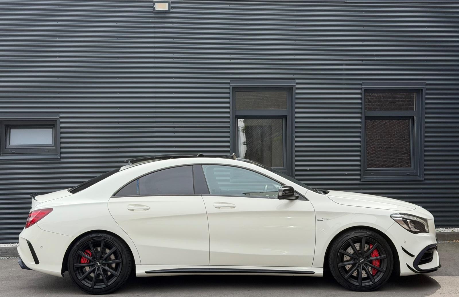 MERCEDES-BENZ CLA 45 AMG 381ch 4MATIC PERFORMANCE PANO MEMORY CARBON ÉCHAPP PERFORMANCE