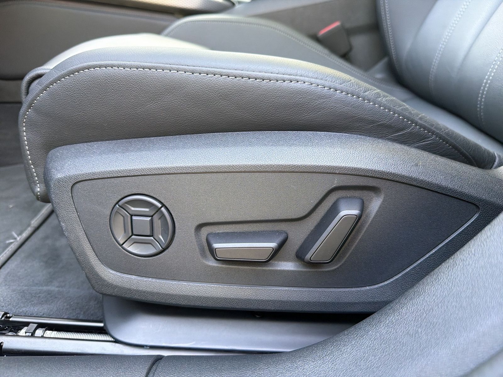 Audi A6 - Bild 21