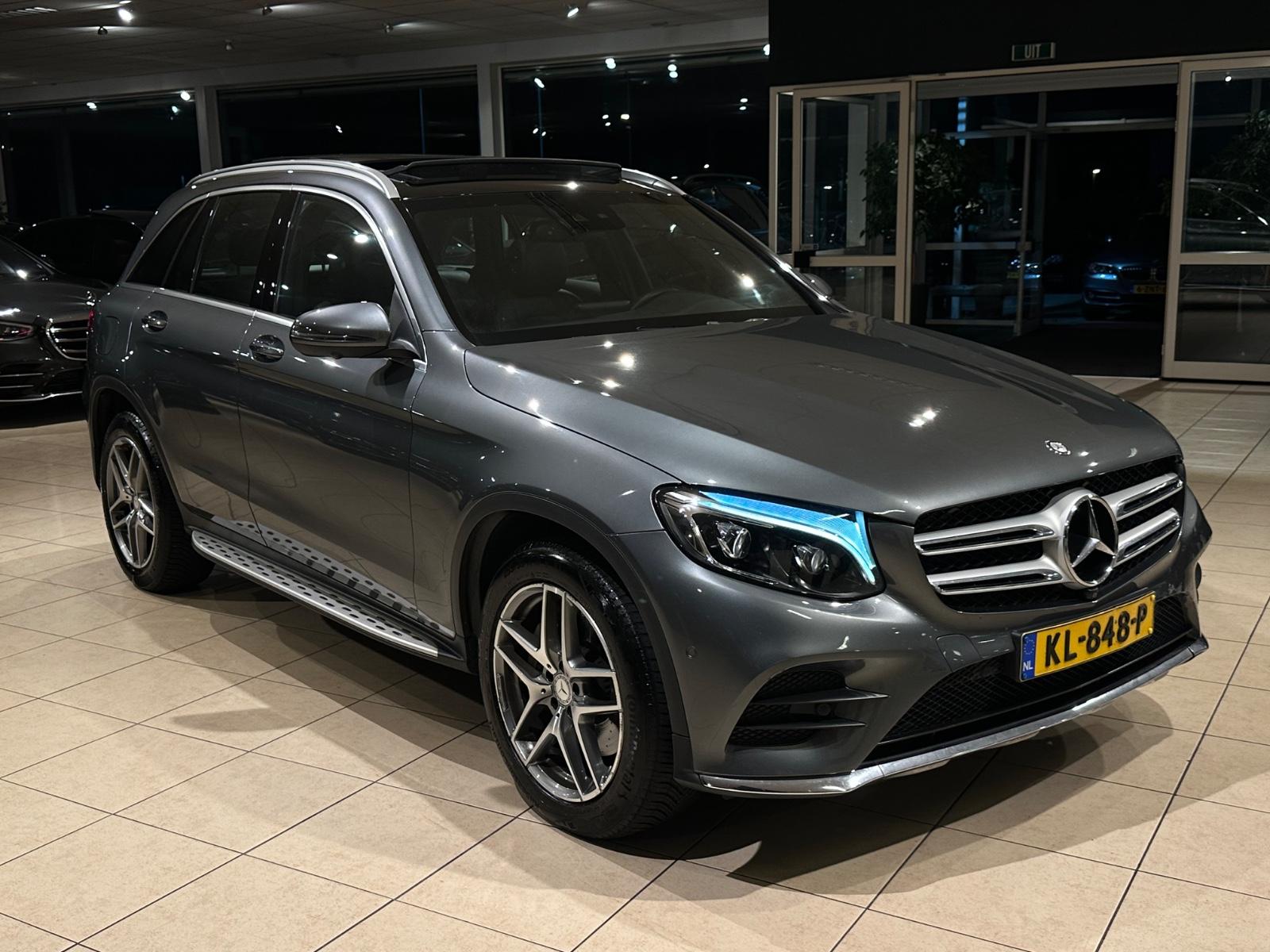 Mercedes-Benz GLC 250d 4Matic AMG-PAKET/PANO/AHK/360K./1-HAND/