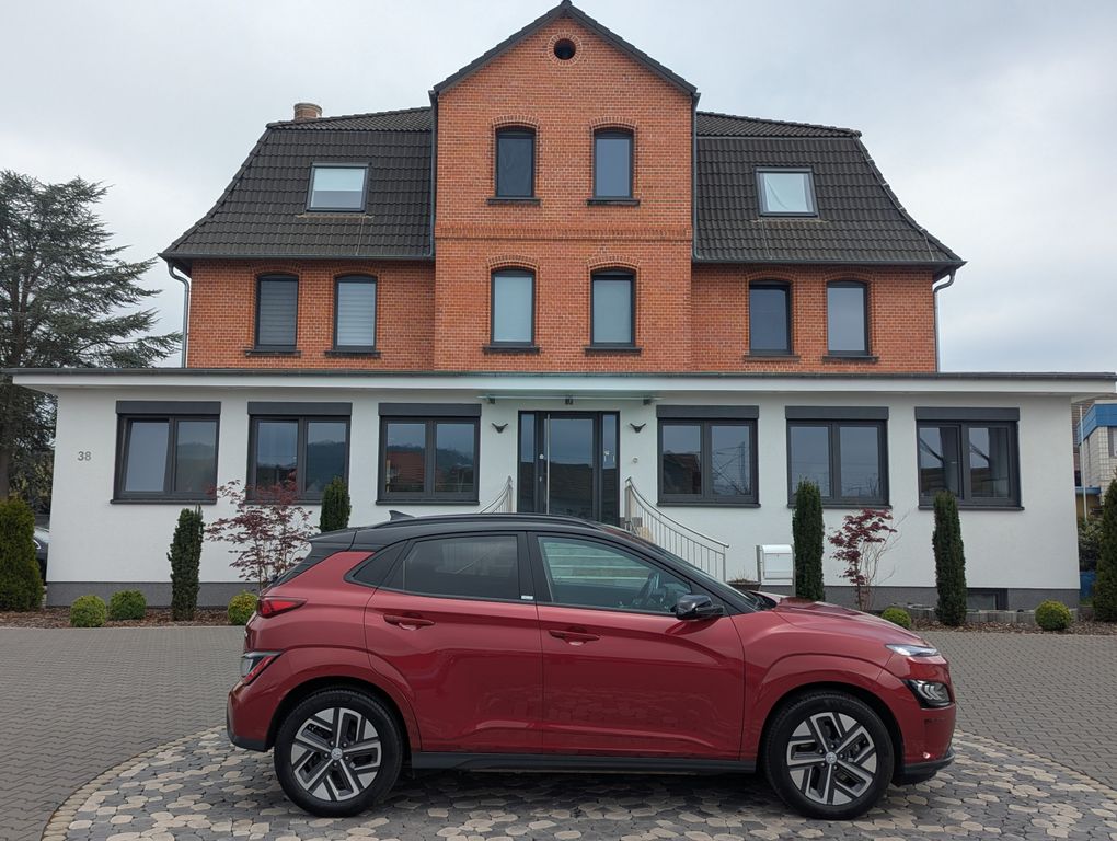 Image of Hyundai KONA