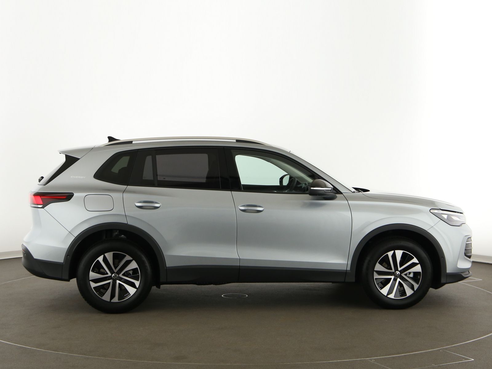 Volkswagen Tiguan - Bild 8